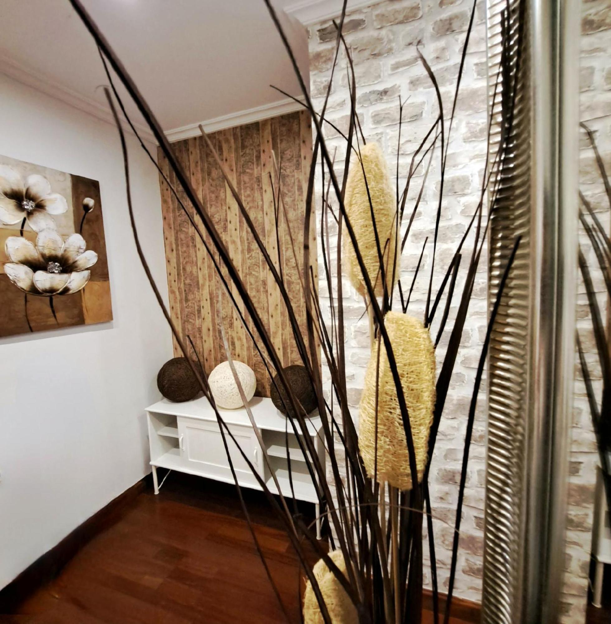 Apartamento Con Terraza Al Puente Romano กังกัส เด โอนิส ภายนอก รูปภาพ